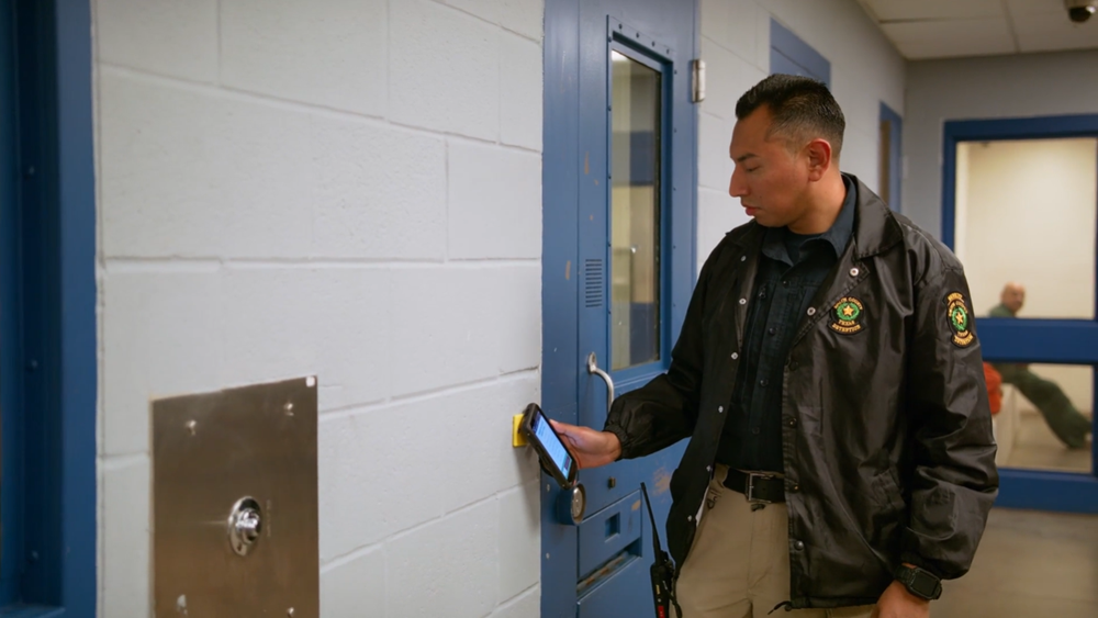 Officer Hard Tag