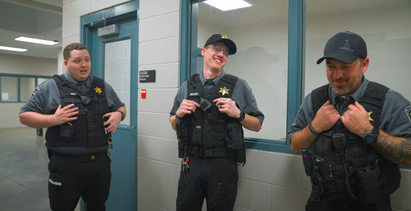 correctional officer team